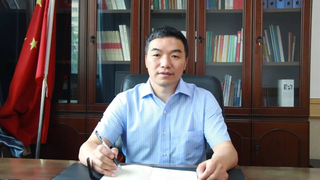 七中八一校長(zhǎng)換血：成都七中校長(zhǎng)助理張守和接任，史玉川校長(zhǎng)離任