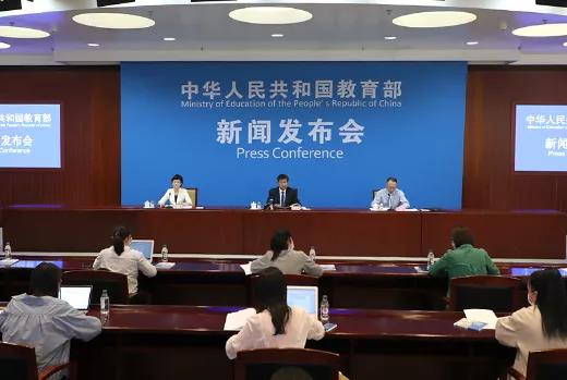 教育部：學生體育鍛煉不允許佩戴N95口罩！在校不戴口罩須滿足三個條件！