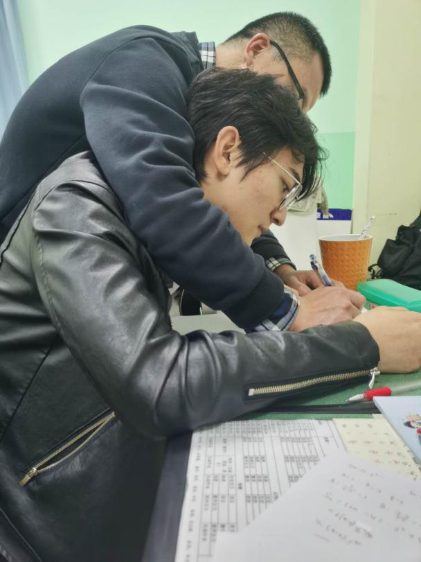 尋找身邊的美好——心素如簡，人淡如菊，謙謙君子，良師益友